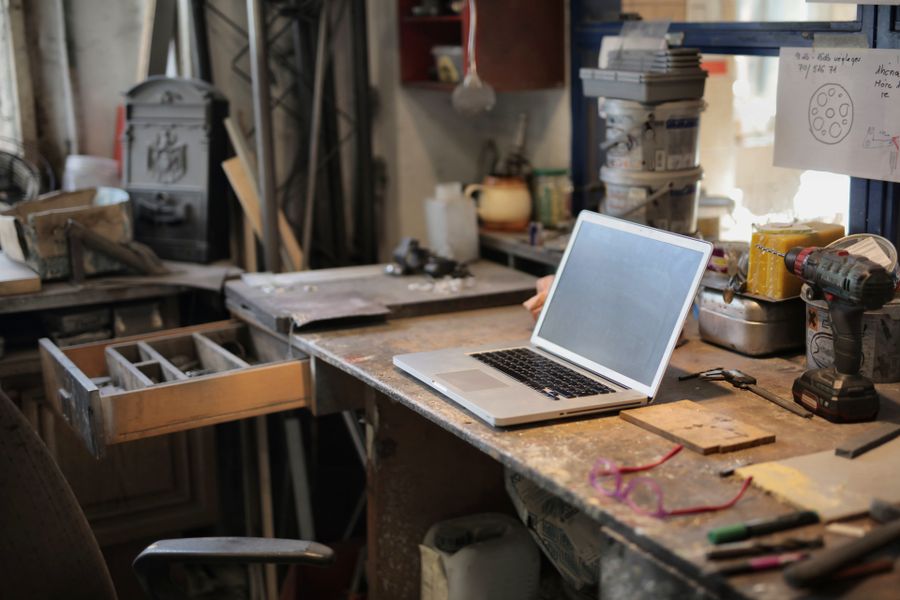 IT workspace